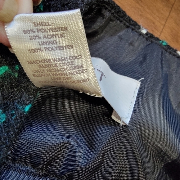 LOFT Green Plaid Skirt - Picture 10 of 12